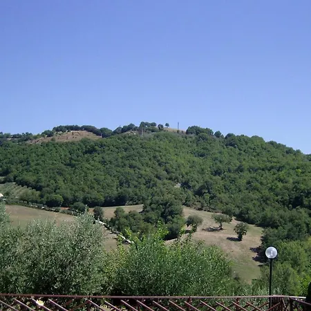 Agriturismo Collemaggio * Valfabbrica
